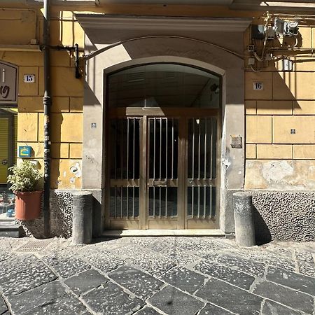Tom Apartments Naples Exterior photo